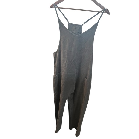 12) Boutique Black Washed Harem Romper Onesie Dupe Jumpsuit Size Medium NWOT - Picture 4 of 16